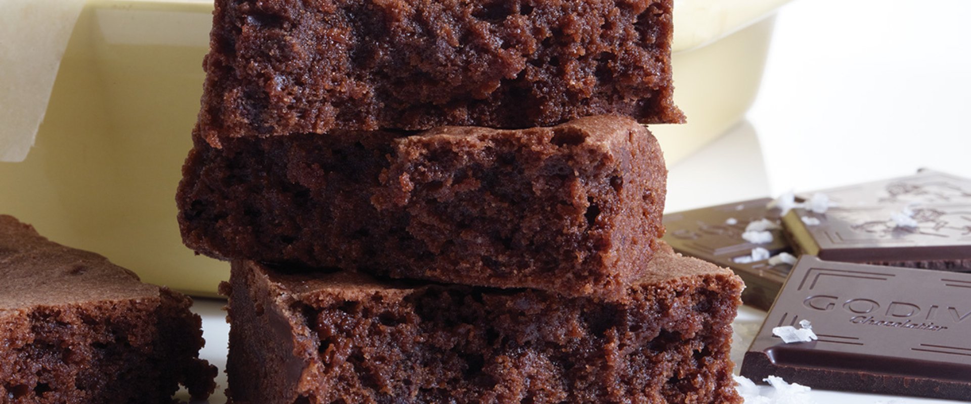 GODIVA DARK CHOCOLATE SEA SALT BROWNIES [godivachocolates.co.uk]